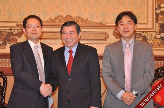 &Ocirc;ng Fujita Yasuo - Trưởng đại diện Văn ph&ograve;ng JICA Việt Nam (tr&aacute;i). (Ảnh: Mofahcm)