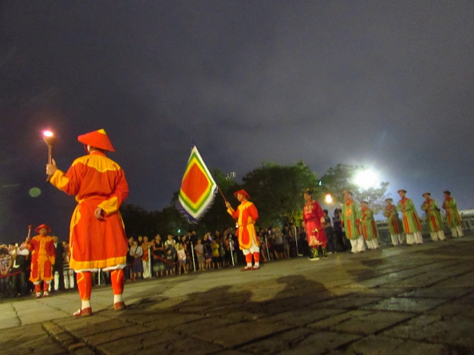 Đại Nội Huế ch&iacute;nh thức được &ldquo;đ&aacute;nh thức&rdquo; về đ&ecirc;m