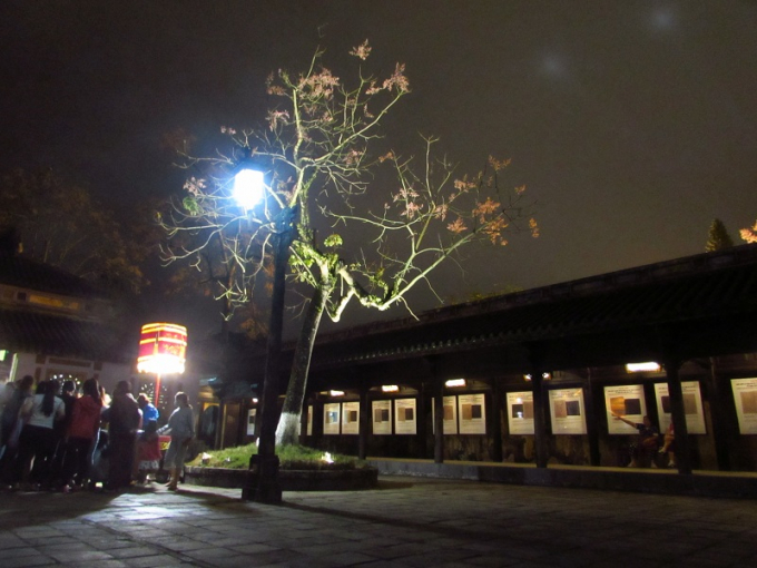 Đại Nội Huế ch&iacute;nh thức được &ldquo;đ&aacute;nh thức&rdquo; về đ&ecirc;m