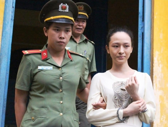 Hoa hậu Phương Nga bị truy tố về h&agrave;nh vi lừa đảo chiếm đoạt t&agrave;i sản.
