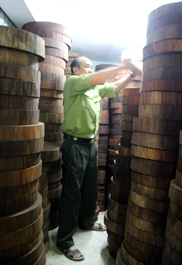 Số lượng lớn gỗ nghiến được lực lượng li&ecirc;n ngh&agrave;nh tỉnh H&agrave; Giang thu giữ v&agrave;o ng&agrave;y 18/4.