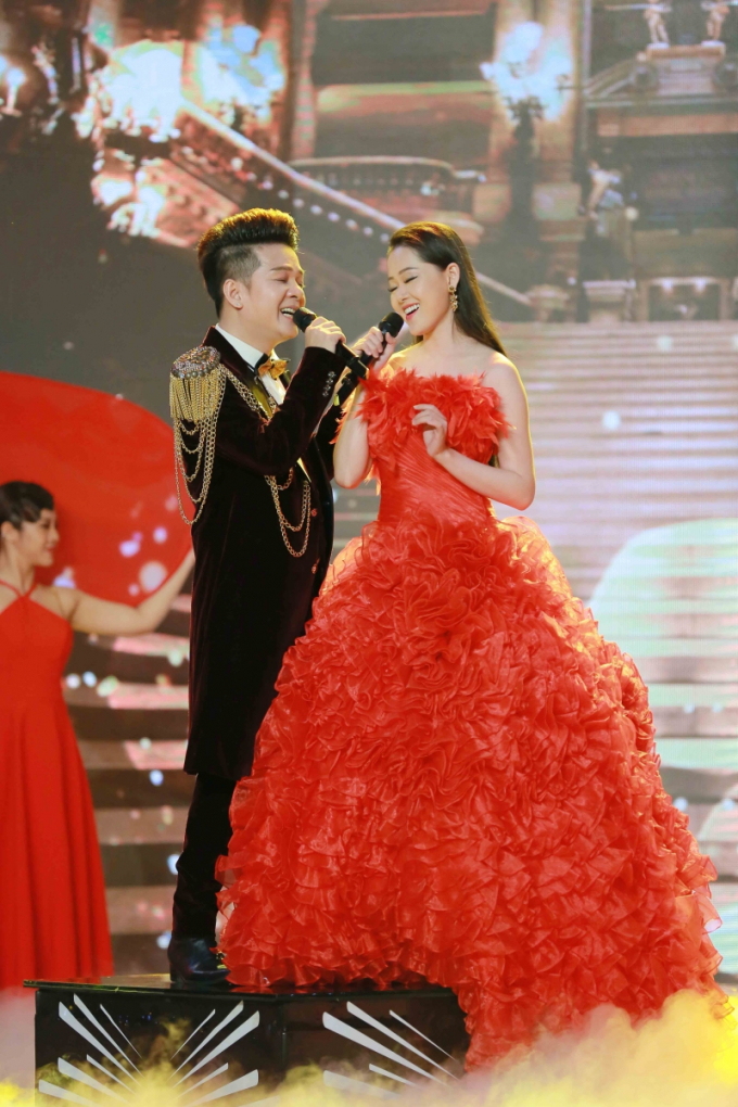 Vũ H&agrave; chứng tỏ khả năng &ldquo;thi&ecirc;n biến vạn ho&aacute;&rdquo; cho th&iacute; sinh