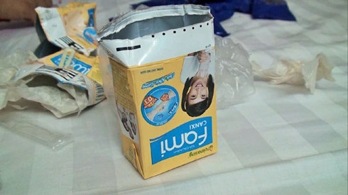 6.000 vi&ecirc;n ma t&uacute;y tổng hợp được hai đối tượng nguỵ trang trong 4 hộp sữa hiệu Fami.