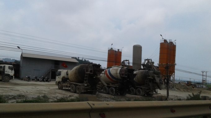 Đến hết ng&agrave;y 17/4, Cty Ph&uacute;c Thịnh vẫn chưa c&oacute; dấu hiệu th&aacute;o dỡ, trả lại mặt bằng cho địa phương. Ảnh: Nguyệt Chi