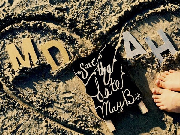 Do đ&atilde; kết h&ocirc;n, Angie y&ecirc;u cầu mọi người gọi m&igrave;nh l&agrave;&nbsp;Tiến sĩ Angie.&nbsp;(Ảnh:&nbsp;Angie Hamouie)