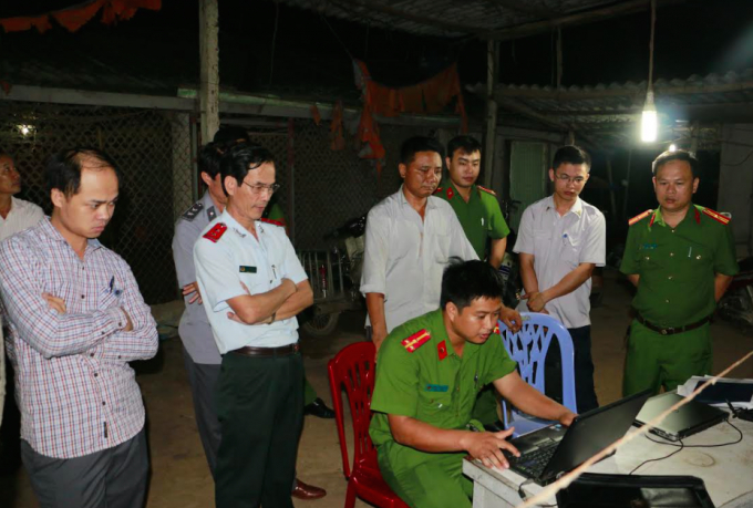 H&agrave; Tĩnh: Thu giữ hơn 1 tấn thực phẩm qu&aacute; hạn chưa kịp mang đi ti&ecirc;u thụ