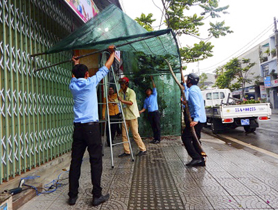 &ldquo;Gi&agrave;nh lại&rdquo; vỉa h&egrave; ở Huế: Nơi dẹp thẳng tay, nơi th&igrave; tr&aacute;nh n&eacute;?