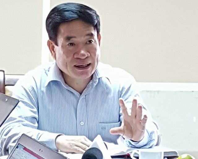 TS H&agrave; Văn Th&uacute;y cho biết, th&ocirc;ng tư 40 sẽ sớm được sửa đổi ph&ugrave; hợp để kh&ocirc;ng c&ograve;n xảy ra t&igrave;nh trạng đột ngột dừng thuốc điều trị của bệnh nh&acirc;n. Ảnh: H.Hải