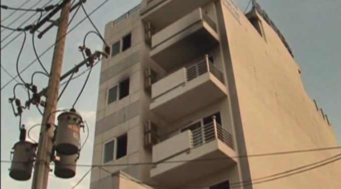 Kh&aacute;ch sạn nơi xảy ra vụ ch&aacute;y.