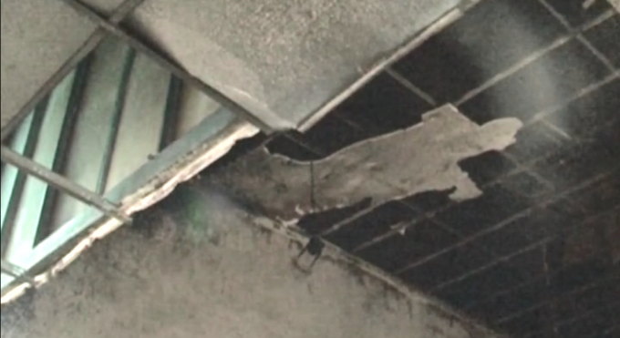 Ngọn lửa l&agrave;m hư hỏng nhiều t&agrave;i sản.