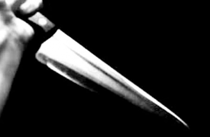 Nghệ An: Thanh ni&ecirc;n d&ugrave;ng dao đ&acirc;m thương vong 2 bạn c&ugrave;ng ph&ograve;ng trọ