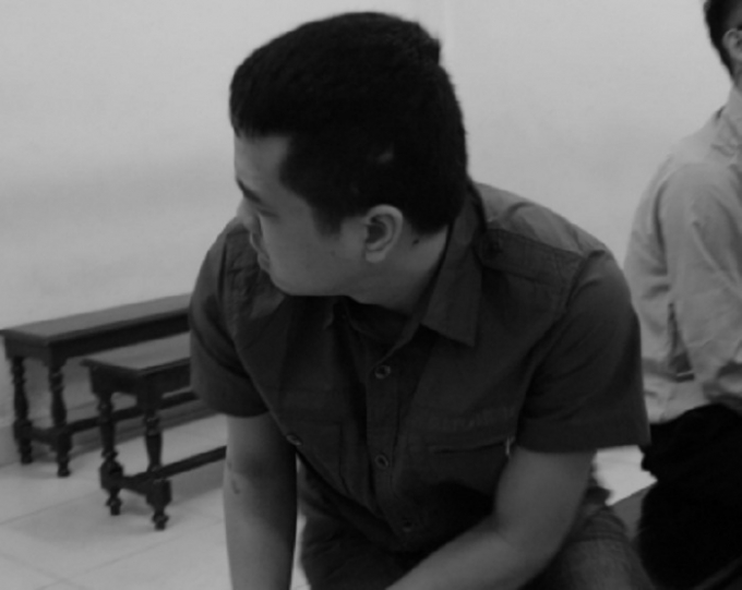 Bị c&aacute;o Hiếu tại t&ograve;a.