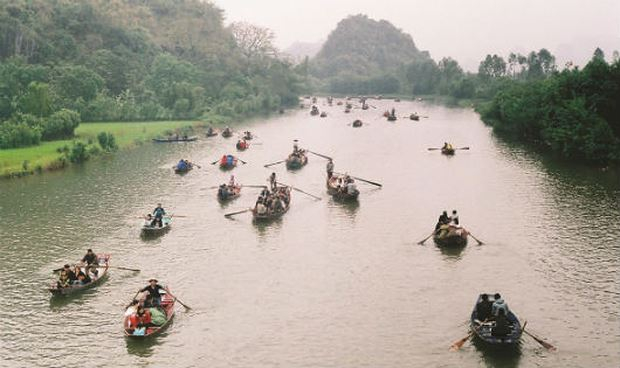 Đừng bỏ qu&ecirc;n ng&ocirc;i ch&ugrave;a linh thi&ecirc;ng nhất!