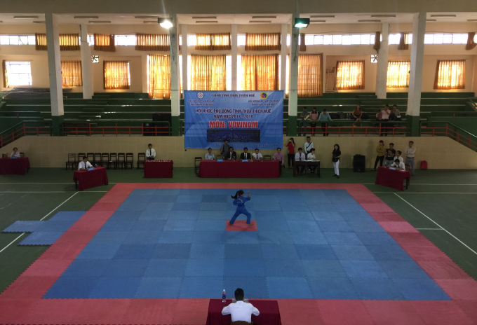 Tuy ở lứa tuổi thiếu nhi nhưng c&aacute;c em thi đấu rất tự tin.