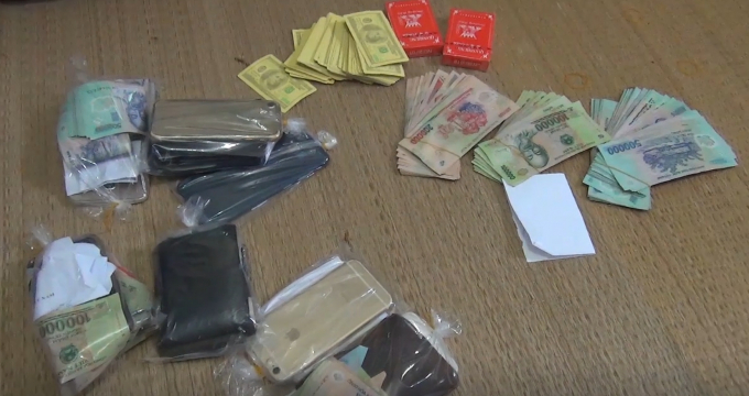 Tang vật cơ quan c&ocirc;ng an thu giữ.