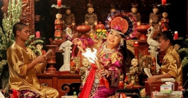 Festivai Huế 2018 sẽ diễn ra Liên hoan hát Văn, hát Chầu văn toàn quốc