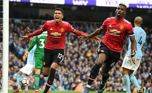 Pogba khiến Man City phải lùi ngày đăng quang