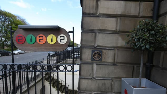 Kh&aacute;ch sạn 21212 tại Anh