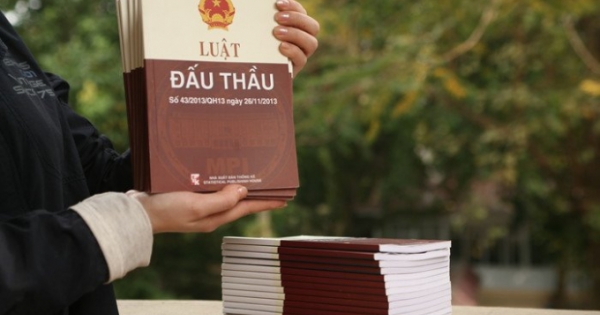 Chỉ định thầu vẫn tràn lan