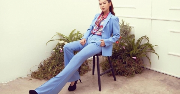 Hoa hâụ Jennifer Phạm đẳng cấp trong bộ sưu tập Versace