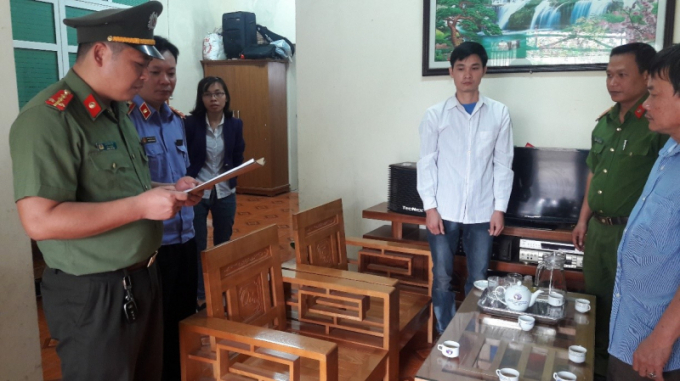 C&ocirc;ng an H&agrave; Nam đ&atilde; khởi tố bị can, kh&aacute;m x&eacute;t nh&agrave; kẻ x&acirc;m nhập tr&aacute;i ph&eacute;p mạng m&aacute;y t&iacute;nh UBND huyện Kim Bảng. (ảnh: C&ocirc;ng an tỉnh H&agrave; Nam).