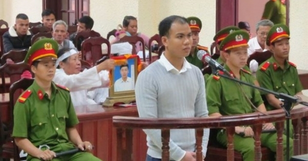 Đâm chết người bằng chìa khóa xe máy