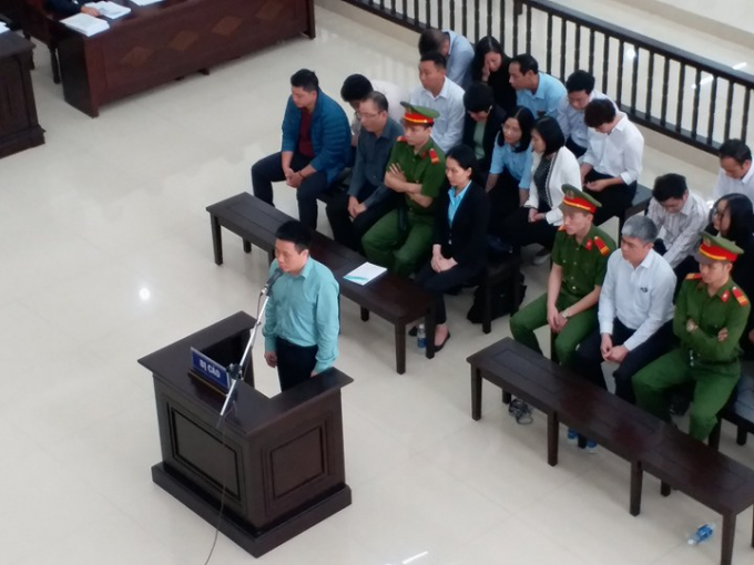 Bị c&aacute;o H&agrave; Văn Thắm v&agrave; đồng phạm tại phi&ecirc;n t&ograve;a ph&uacute;c thẩm,