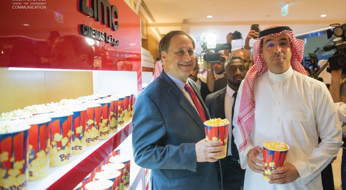 Adam Aron Gi&aacute;m đốc điều h&agrave;nh của c&aacute;c rạp chiếu phim AMC với đối t&aacute;c Ảrập X&ecirc;-&uacute;t. Ảnh: Sputnik