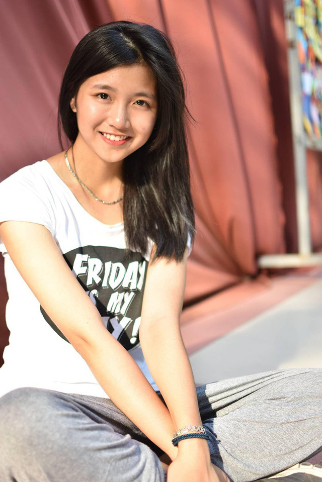 Quan điểm về t&igrave;nh y&ecirc;u của Kiều Anh kh&aacute; đơn giản. C&ocirc; n&oacute;i: &ldquo;Em thấy cứ c&aacute;i g&igrave; li&ecirc;n quan đến t&igrave;nh y&ecirc;u l&agrave; đẹp. Em kh&ocirc;ng c&oacute; h&igrave;nh mẫu hay ti&ecirc;u chuẩn về bạn trai n&agrave;o cả&rdquo;.