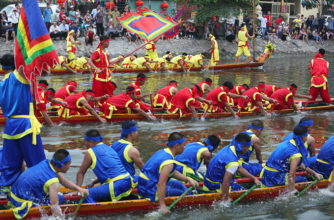 Đầu năm 2018, lễ hội bơi Đăm được Bộ Văn h&oacute;a, Thể thao v&agrave; Du lịch chứng nhận l&agrave; di sản văn h&oacute;a phi vật thể cấp quốc gia.  Qu&atilde;ng đường m&agrave; c&aacute;c đội thuyền đua phải thực hiện l&agrave; 2.000 m&eacute;t, bắt đầu từ miếu T&acirc;y Đăm v&ograve;ng qua cột cờ rồi bơi ngược về nh&agrave; Thủy Tọa.&nbsp;