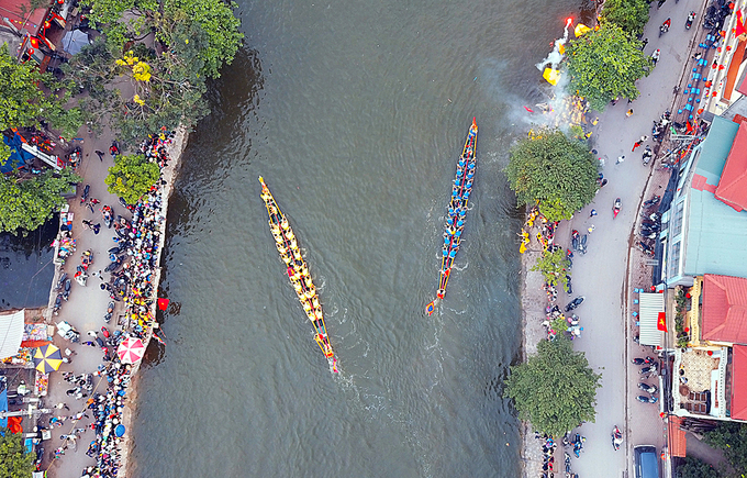 Những kh&uacute;c cua l&agrave; qu&atilde;ng đường đua kh&oacute; khăn nhất, nơi c&aacute;c thuyền hay bị lật nh&agrave;o hoặc bứt tốc ph&acirc;n chia thứ bậc.