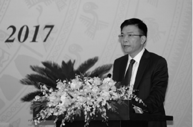 Bộ trưởng L&ecirc; Th&agrave;nh Long ph&aacute;t biểu tại Hội nghị trực tuyến.