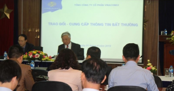 Vinaconex lúng túng kêu gọi cổ đông đoàn kết "biến cố" dừng thực hiện nghị quyết bầu HĐQT