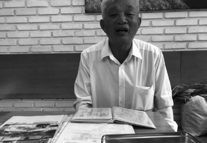 &Ocirc;ng Kỉnh v&agrave; hồ sơ đất đai li&ecirc;n quan thu thập suốt gần 20 năm đi kiện.