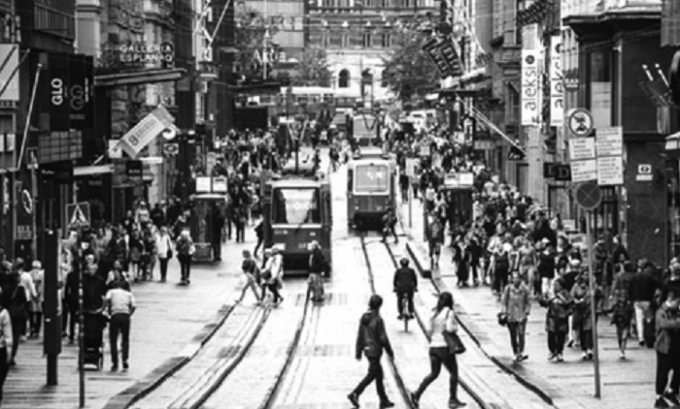 Một g&oacute;c phố ở thủ đ&ocirc; Helsinki của Phần Lan.