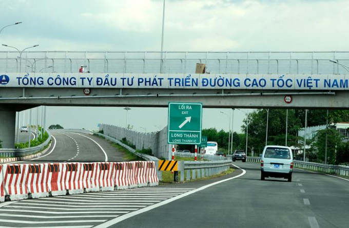 Tổng c&ocirc;ng ty Đầu tư ph&aacute;t triển đường cao tốc Việt Nam (VEC) hiện l&agrave; Chủ đầu tư 5 dự &aacute;n đường bộ cao tốc, trong đ&oacute; 4 dự &aacute;n đ&atilde; đưa v&agrave;o khai th&aacute;c.