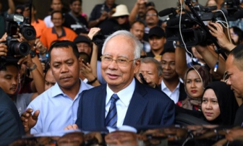 Cựu thủ tướng Malaysia Najib ra hầu toà