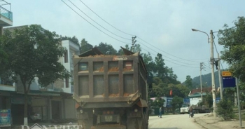 Vụ bạt đồi ở Bắc Kạn: Thành phố "bó tay" vì thiếu chế tài xử lý?