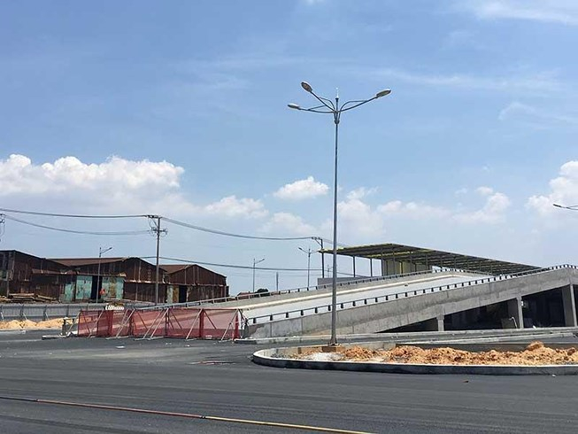 Bến xe Miền Đ&ocirc;ng mới lại lỗi hẹn