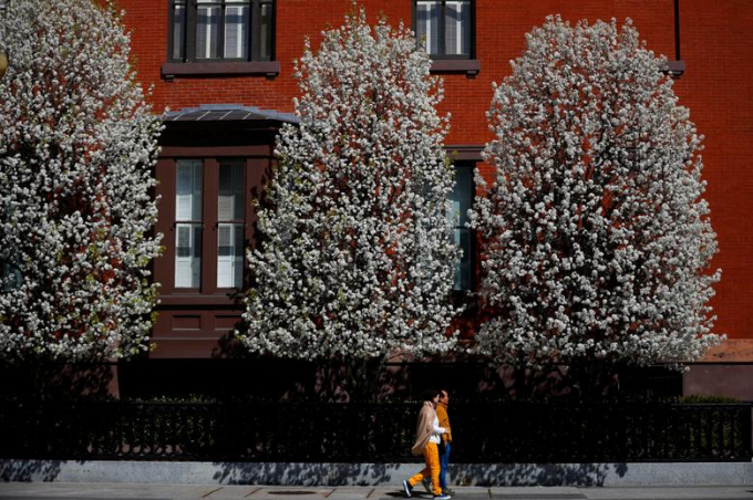 Tr&ecirc;n c&aacute;c con đường tại thủ đ&ocirc; Washington, Mỹ.