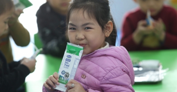 Sữa học đường Hà Nội: “Ấn tượng” những con số ban đầu