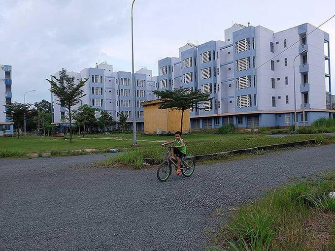 Chung cư t&aacute;i định cư Vĩnh Lộc B, huyện B&igrave;nh Ch&aacute;nh, TP.HCM. &nbsp;Ảnh: VIỆT HOA.