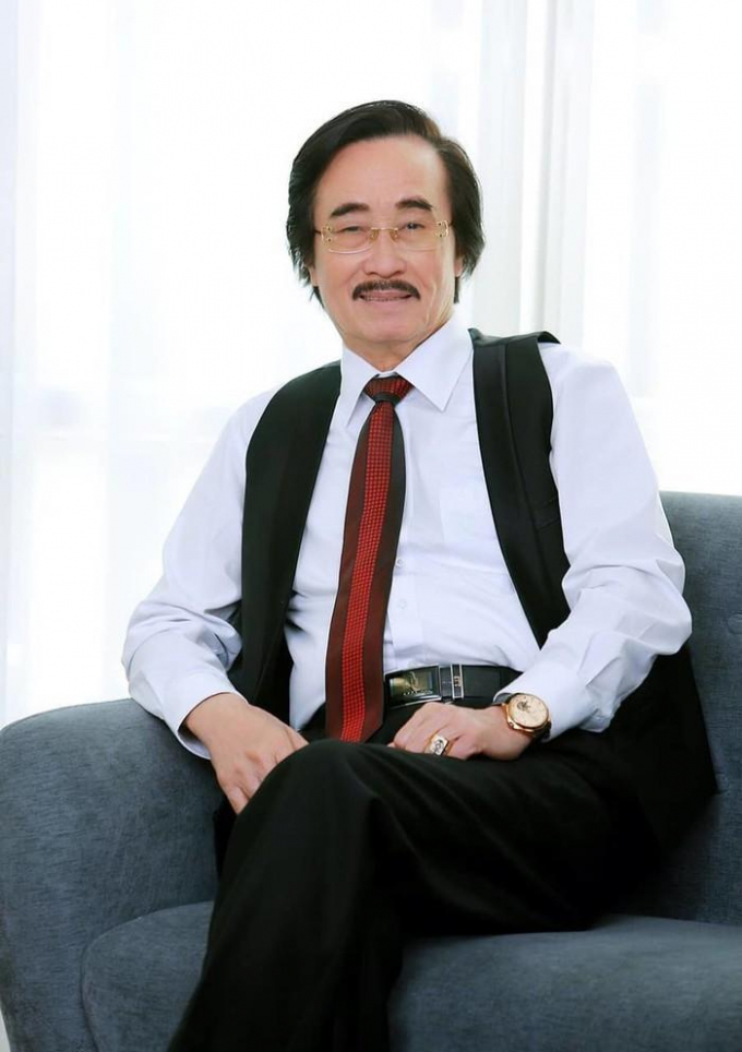 Tiến sĩ Mỹ học Thế H&ugrave;ng &ndash; Giảng vi&ecirc;n trường ĐH KHXH&amp;amp;amp;NV - ĐH Quốc gia H&agrave; Nội.