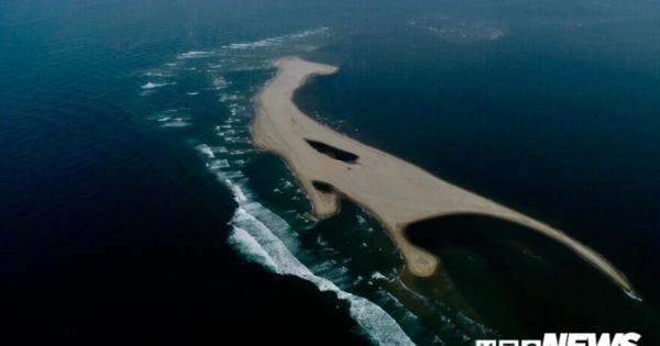 Bộ Nông nghiệp khảo sát đảo cát nổi giữa biển Hội An