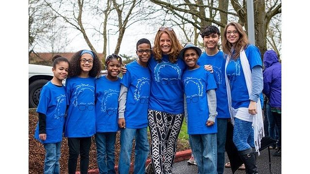 Gia đ&igrave;nh Hart năm 2016. Ảnh: FB.