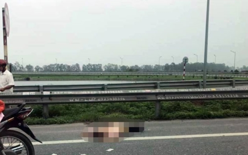 &Ocirc;ng T tử vong tại chỗ sau tai nạn, vợ v&agrave; con g&aacute;i kh&ocirc;ng qua khỏi tại bệnh viện.