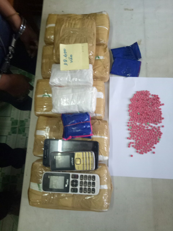 40.000 vi&ecirc;n ma tu&yacute; tổng hợp bị cơ quan chức năng ph&aacute;t hiện.&nbsp;Ảnh: H&agrave; Xu&acirc;n Ph&uacute;.