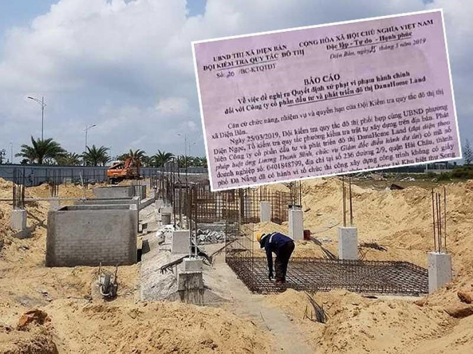 D&ugrave; bị y&ecirc;u cầu dừng thi c&ocirc;ng nhưng khu biệt thự song lập của Dana Home Land vẫn x&acirc;y dựng b&igrave;nh thường. &nbsp;B&aacute;o c&aacute;o của đội kiểm tra quy tắc đ&ocirc; thị đề xuất xử phạt Dana Home Land. Ảnh: TẤN VIỆT - THANH NHẬT.