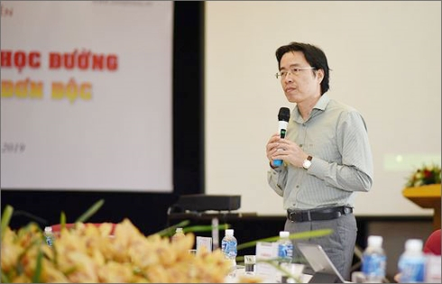 &Ocirc;ng Đặng Hoa Nam - Cục trưởng Cục trẻ em (Bộ Lao động-Thương binh &amp;amp;amp; X&atilde; hội) -&nbsp;Ảnh: Tiền phong