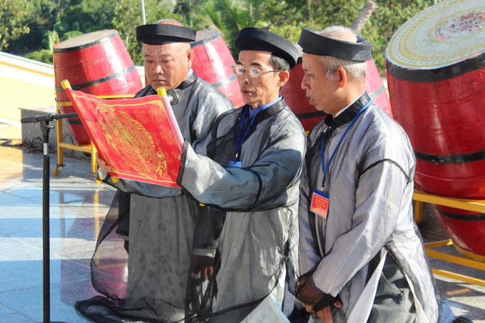 D&acirc;ng hương Giỗ Tổ H&ugrave;ng Vương ở Ki&ecirc;n Giang